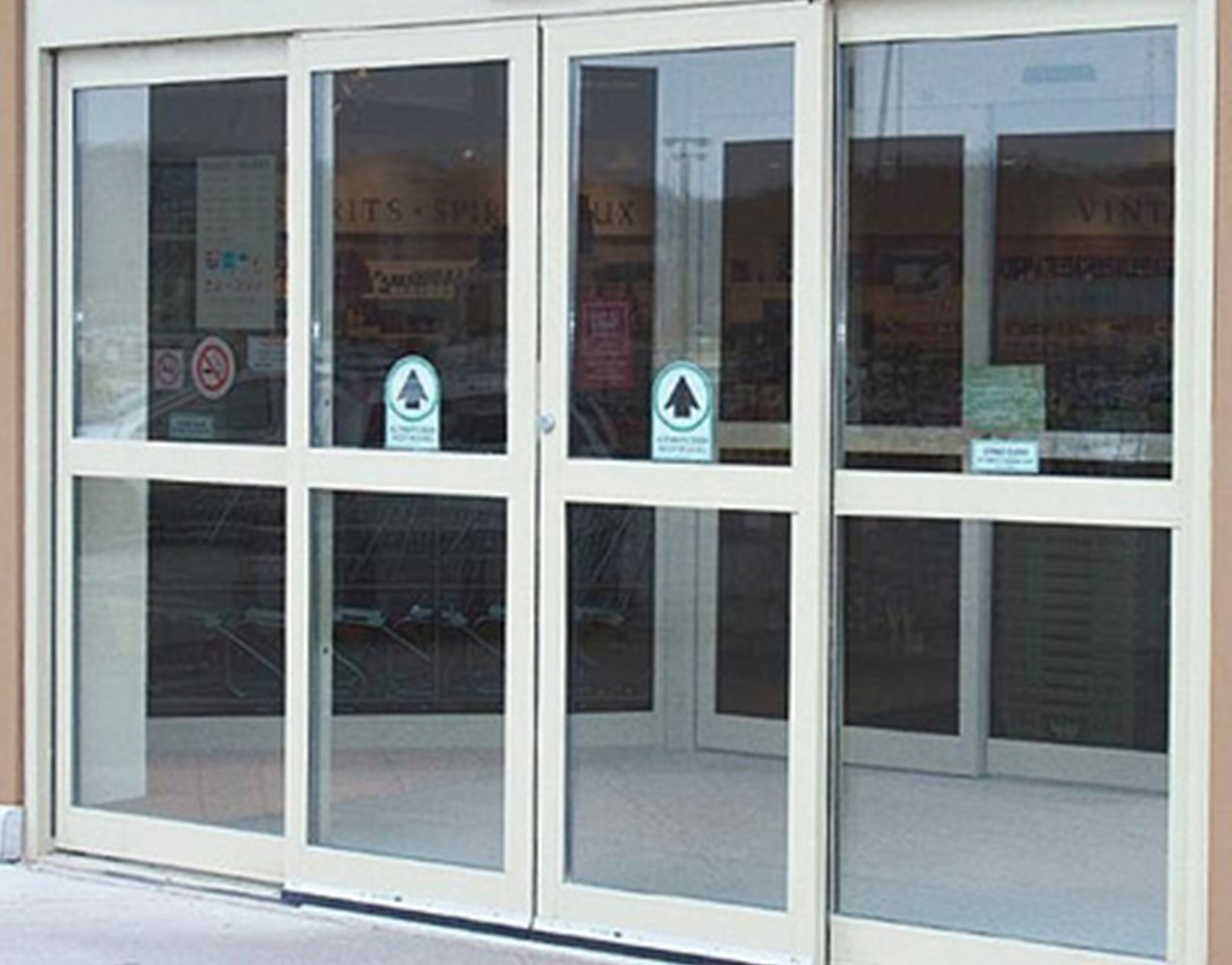 Commercial Sliding Glass Doors | 1450 x 1136 · 201 kB · jpeg